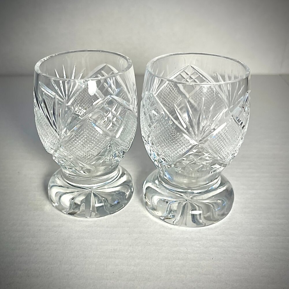 2 CRYSTAL APERITF GLASSES